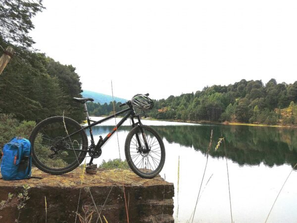 bicicleta en el oro rio adventure mexico