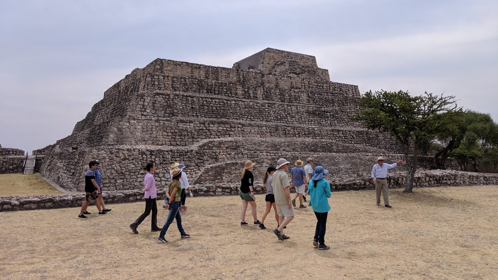 sendero ancestral en san miguel de allende rio adventure mexico