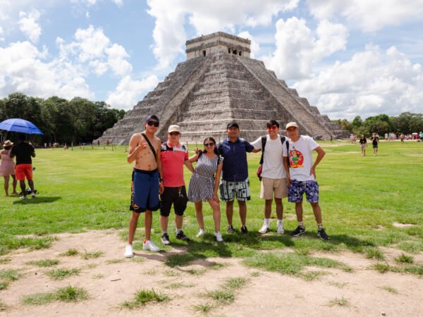 Tour a Chichén Itzá y los Cenotes Ik-Kil y Suytun desde Playa del Carmen